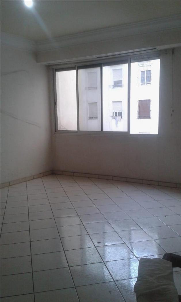 BEL Appartement de 75m2 ibn tachfin