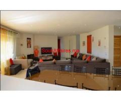 Villa de Luxe 6000m2 plage rouge E180